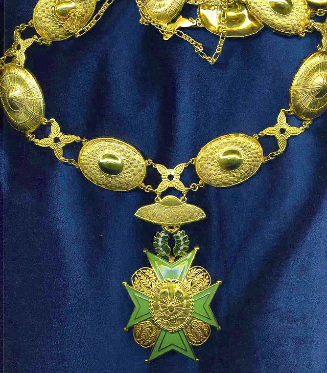 Grand collar order of the golden heart